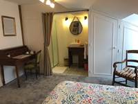 VUE D ENSEMBLE CHAMBRE LEONIE