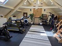 Une nouvelle et grande salle de Fitness