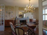 Deuxième salon au rez-de-chaussée