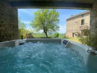 Jacuzzi spa Lozere Aveyron