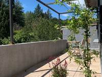 L'AUBERGE DU RANC : la terrasse de la chambre Ficelle