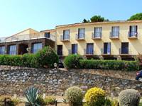hôtel surplombant la baie de Collioure