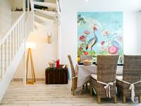 SEJOUR ET ACCES A L'ETAGE
