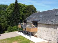 TERRASSE ET PARKING