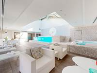 Pool House Cannes