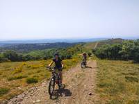 C'est facile en montée avec un VTT Electrique