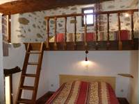 Thym mezzanine