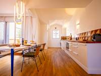 De l'espace pour cuisiner et profiter des repas.