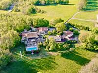 Le Domaine