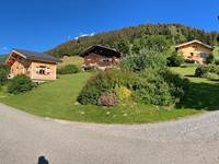 Les chalets d'Heidi en été