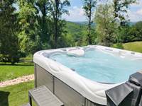 Jacuzzi détente en plein champ