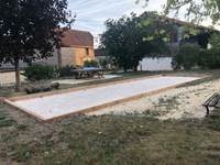 Lerougeetblanc-chambre hote gite-auxerre yonne bourgogne franche comté-piscine spa sauna hammam jacuzzi-famille couple mariage-repas dégustation- repos calme campagne-guedelon vezelay chablis joigny_Pétanque2