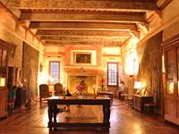 le grand salon avec des peintures 16°s:  plafond, des tulipes et des vues de Constantinople