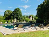 La nouvelle piscine du domaine