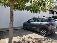parking gratuit privé et attenant