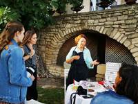 Dégustation dans les jardins du palais saint Firmin