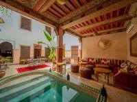 PISCINE PATIO