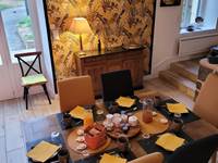 Petit déjeuner dans la pièce de vie