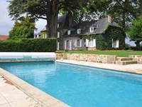 La Demeure du Bost, gîte de charme en Creuse avec piscine