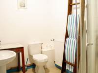 Salle de bain CH N° 4
