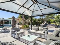 CASADINA.PERGOLA.PLAGE.SOMMIERES.PISCINE