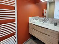 Salle de douche Brigneau