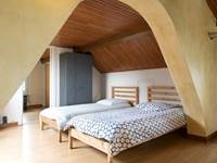 28-chambre comble lits simples