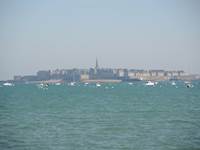 Clos de la Fontaine Dinard, vue sur St Malo de la promenade du Clair de Lune