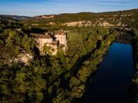 vue aérienne au-dessus du LOT 6 km de SAINT CIRQ LAPOPIE