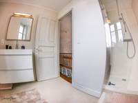 SALLE DE DOUCHE ETAGE 2