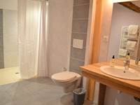 La chambre Charente la SDB