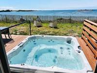 Jacuzzi vue sur mer