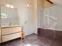 2ème - grande salle de bains