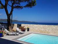 Piscine-mer-corse-Appart-Bleu-Azur