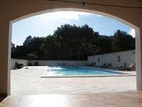 Piscine 16 m par 6 m