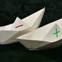 paper-boat-2287555_1280