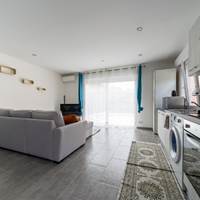 T2 Cosy  une  Etape au soleil. Clim réversible. wifi . parking-photo-news