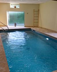 Piscine intérieure chauffée privative