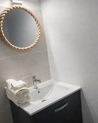 salle-de-bain-hotel-du-mans-centre-ville-angers