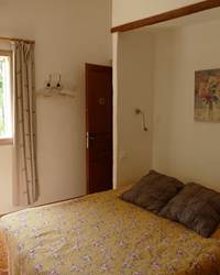 Colombelle-Chambre 1 Bonnieux - Double