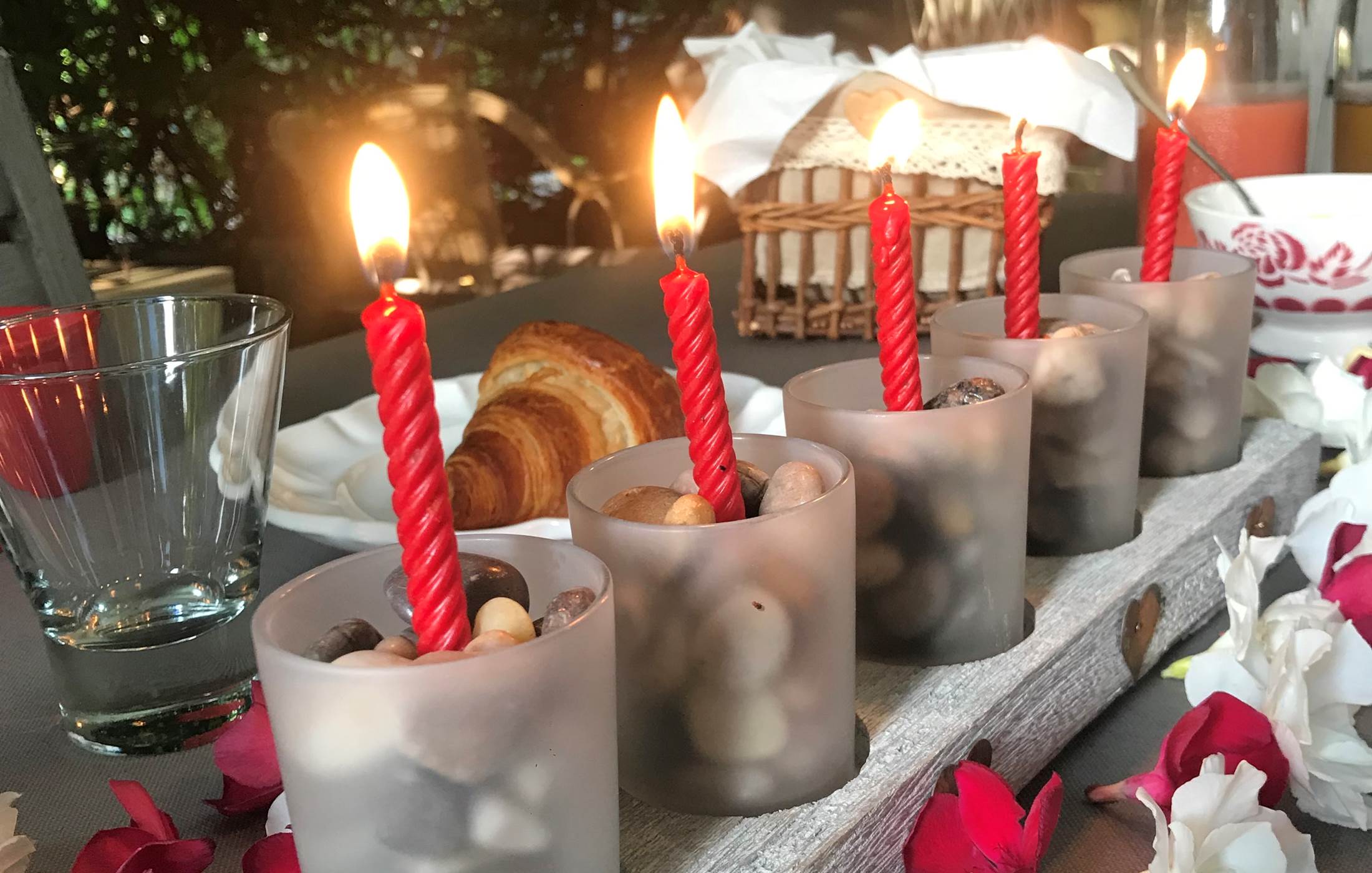 Le Mas Mellou : Petit déjeuner d'anniversaire