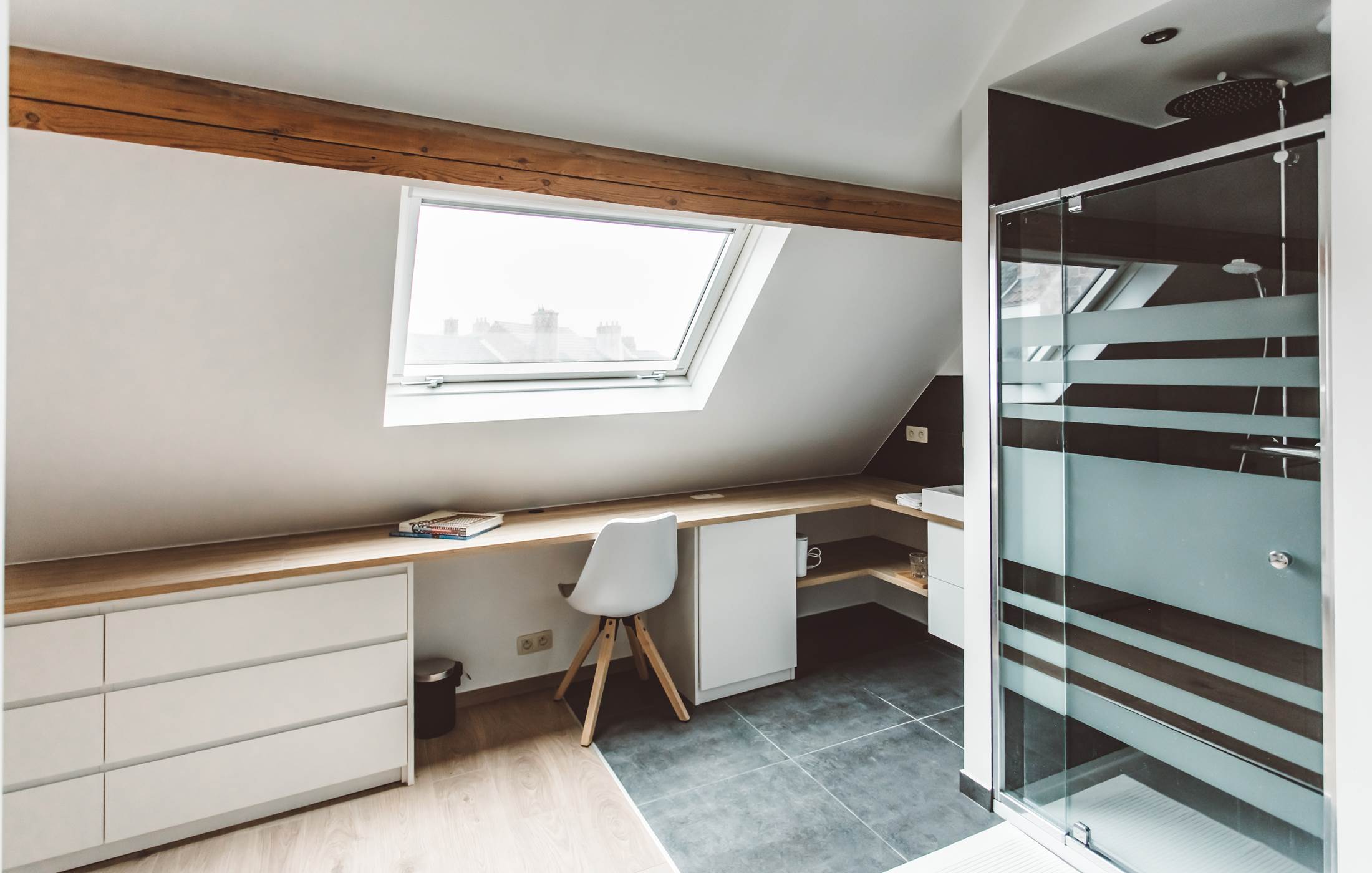 301 CHAMBRE SUPERIEUR -DOUCHE