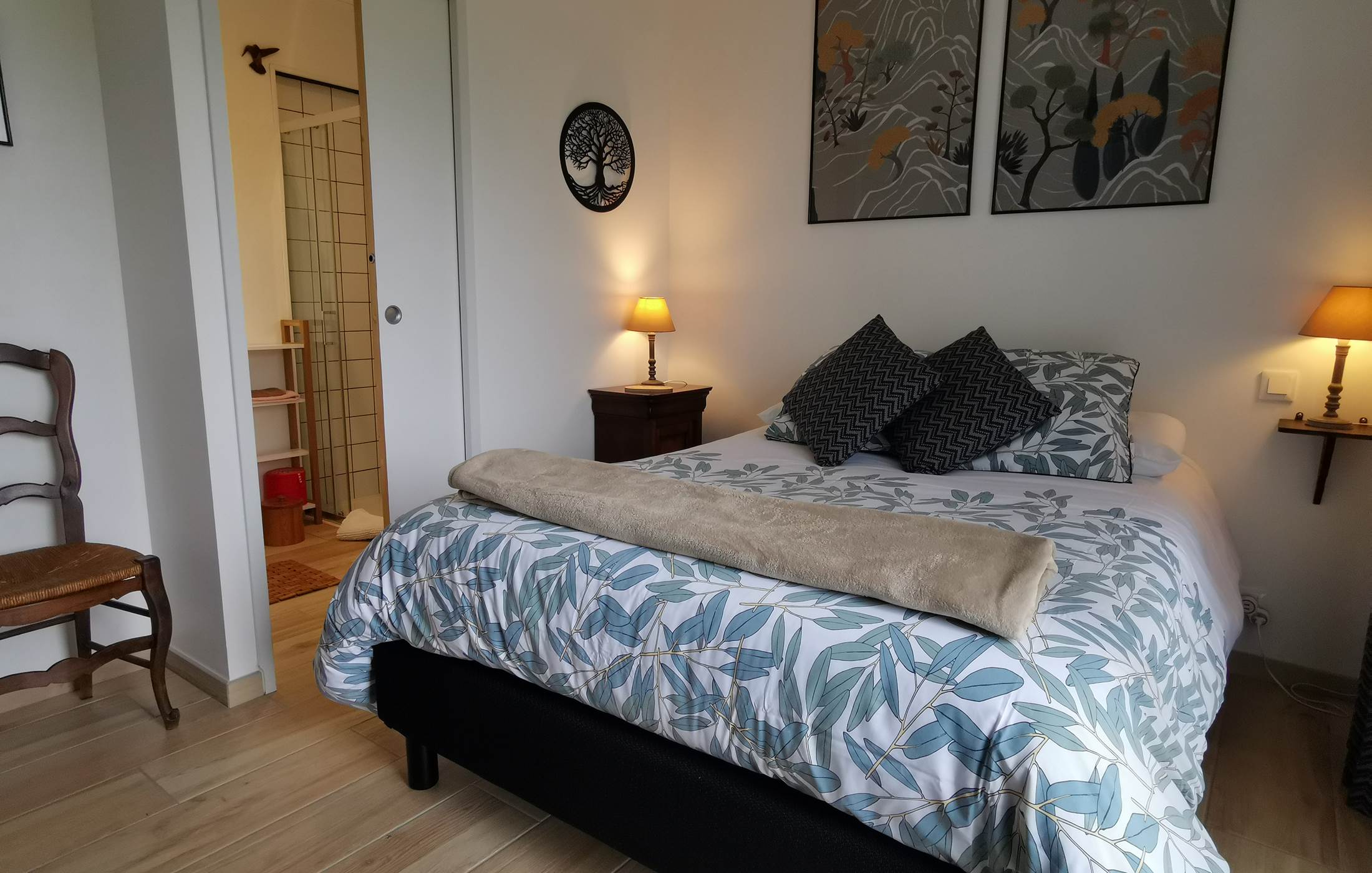 Chambre d'hôtes chêne rouge, moulin de La Retardière, Orvault