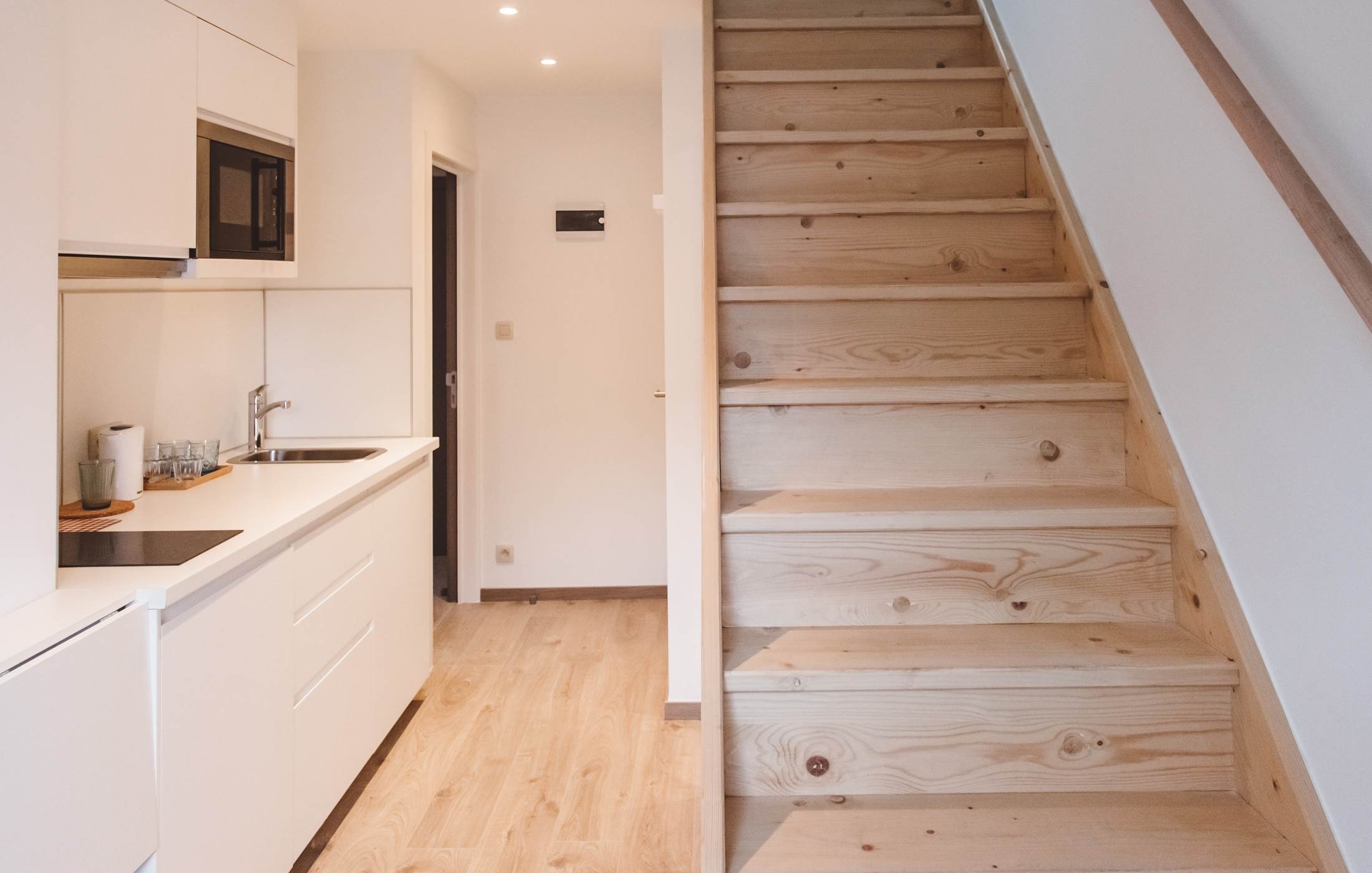 302 STUDIO AVEC CUISINE -CUISINE