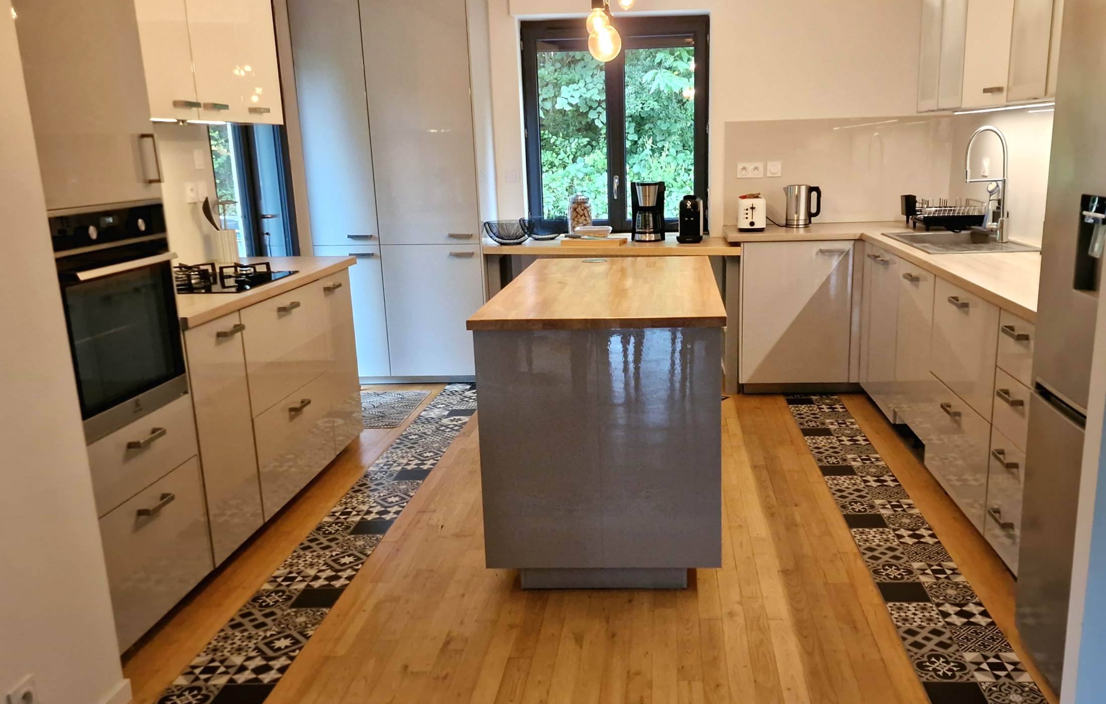 cuisineéquipée/repasenfamille/repasentreamis