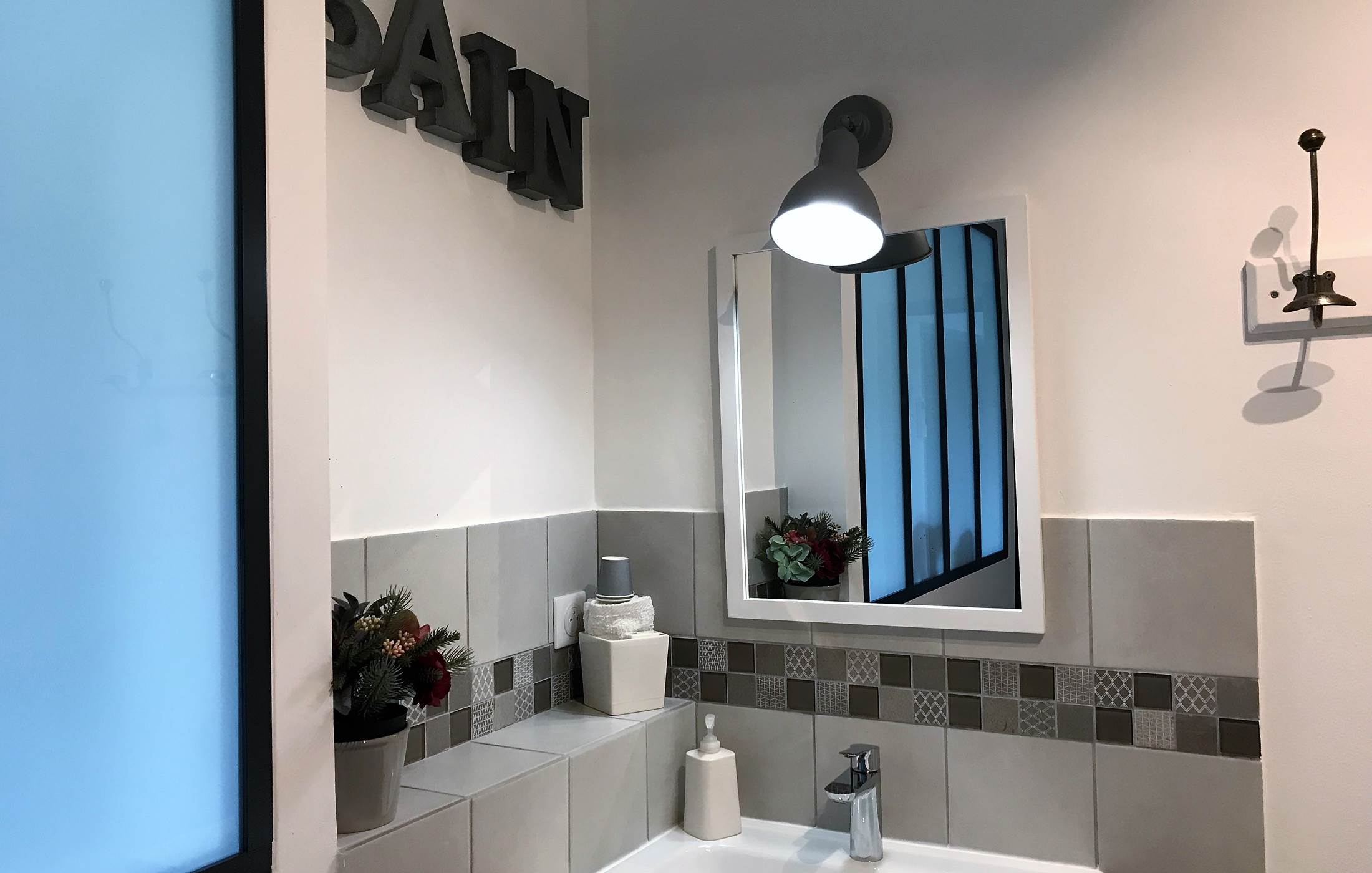 Le Mas Mellou : Salle de Bain Chambre Mont Ventoux