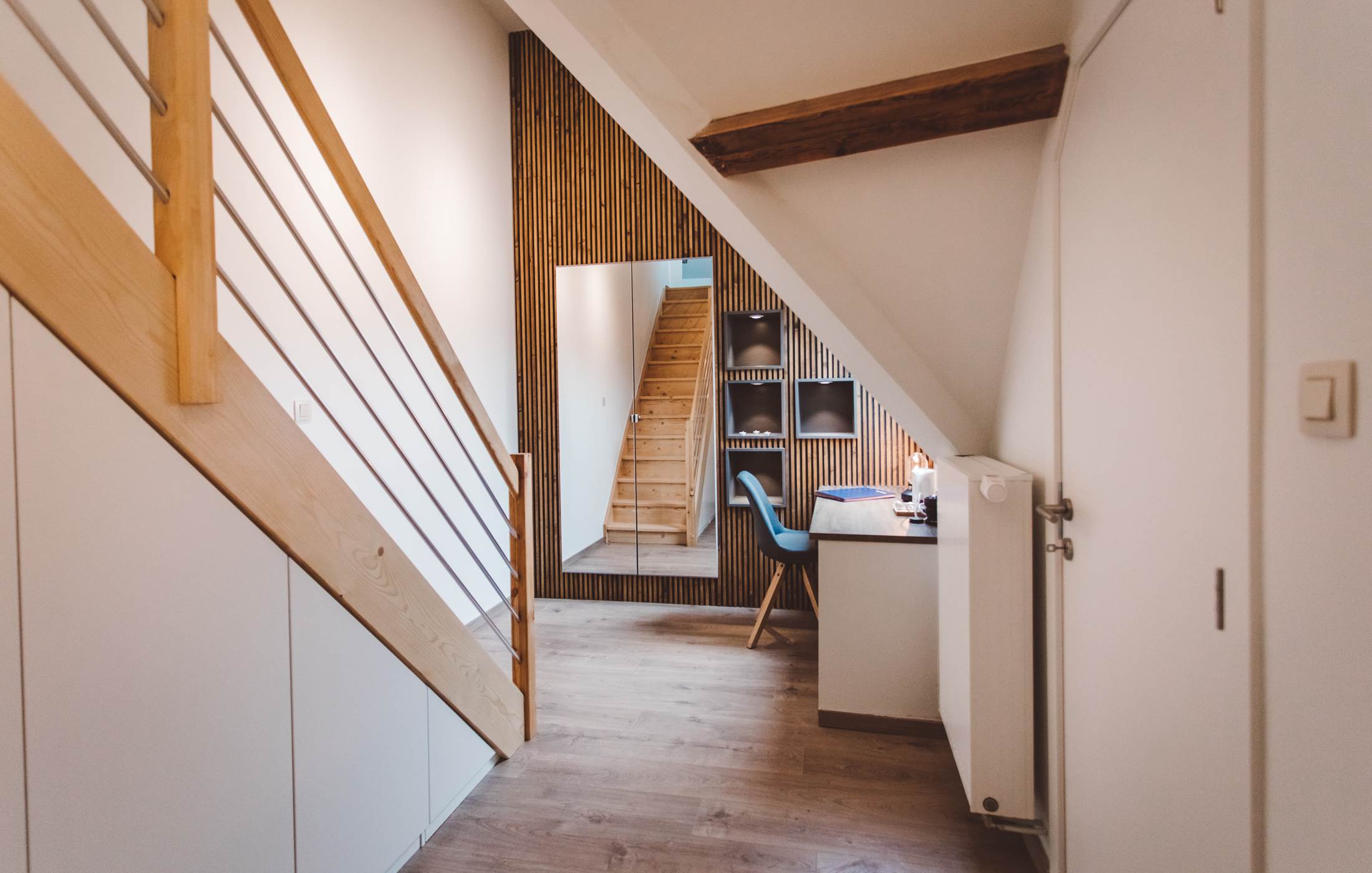 306 STUDIO AVEC CUISINE CUISINE