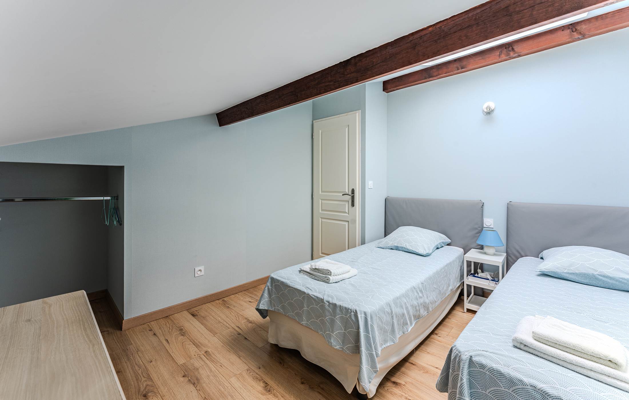 Chambre 2 lits simple 80x200 gîte 2