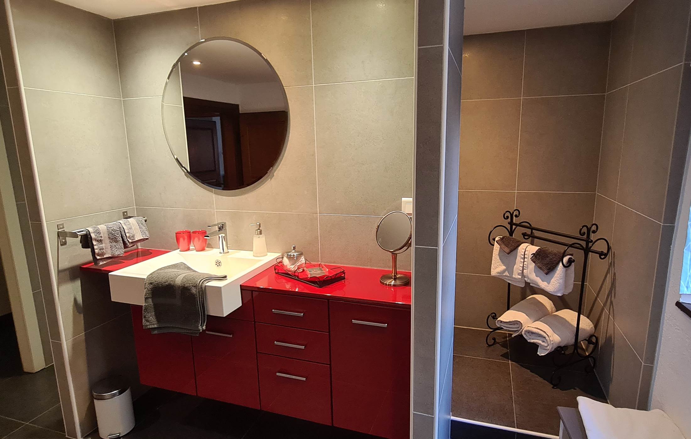 salle d'eau chambre Cannelle "le Châtaigier"