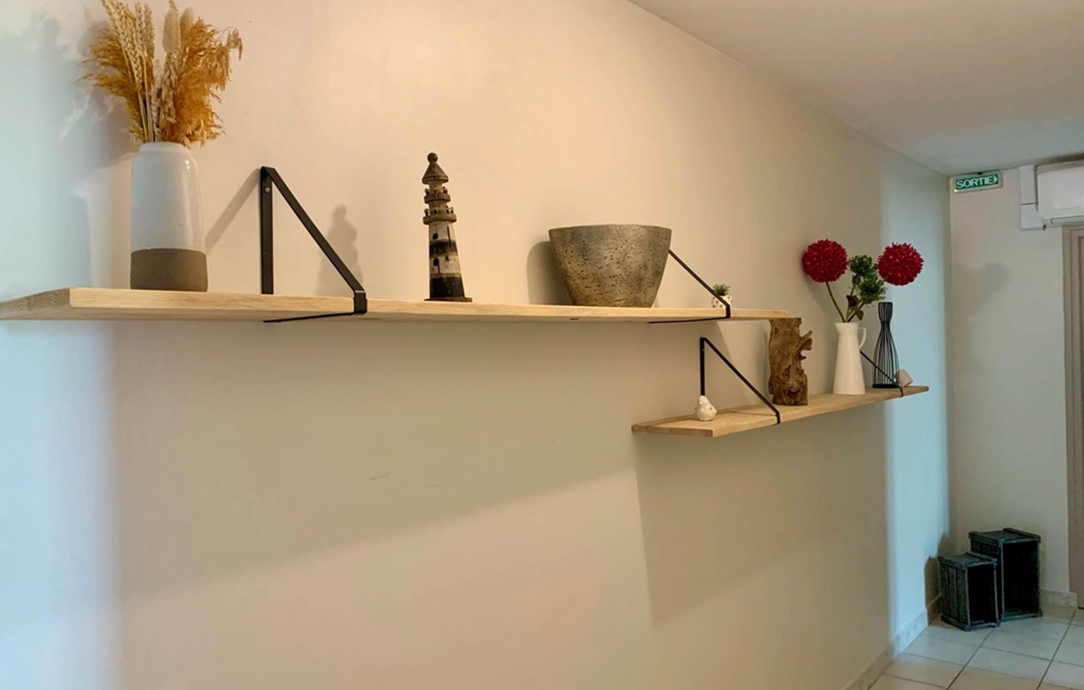 834753DB-C62D-4707-B56E-707E4E127AB7_1_105_c